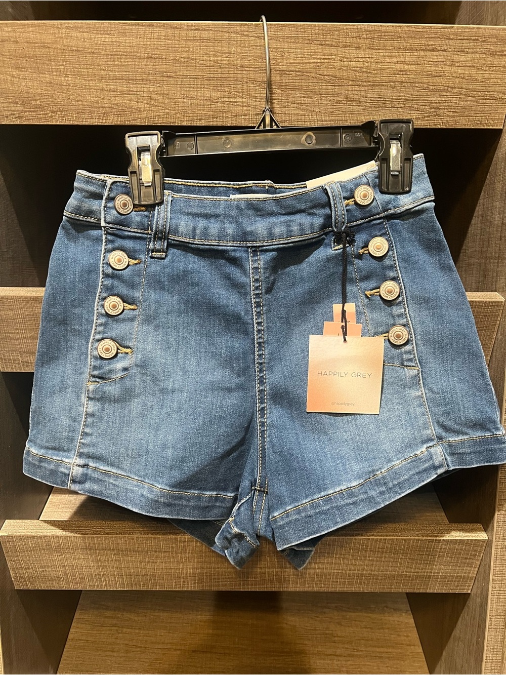 NWT Happily Grey Women's Blue Denim Button-Accent Shorts Sz 1/25